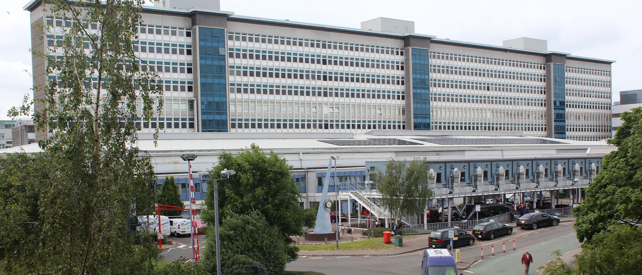 University Hospital of Wales in Cardiff, photographed in June 2021. Photo: M J Roscoe, CC BY-SA 2.0.