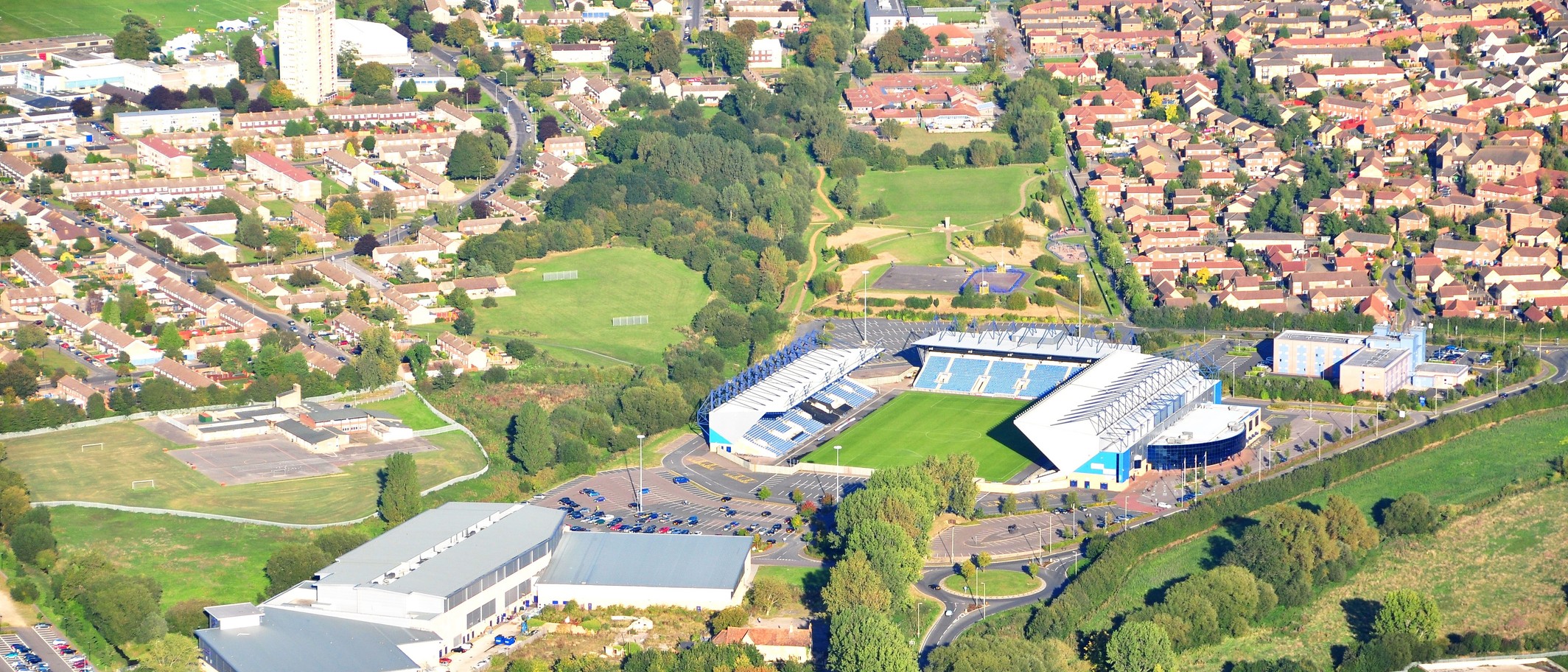 Aerial view of Kassam Stadium, Oxford. Photo: Dave Price, CC BY-SA 2.0, via Geograph and Wikimedia Commons.