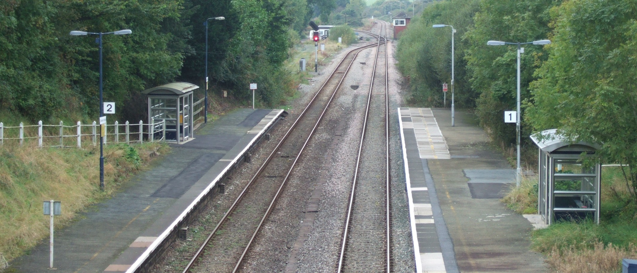 Archive: Clarbeston Road station, 2 October 2007. Ulleskelf, public domain. Not a photograph of the current fault.