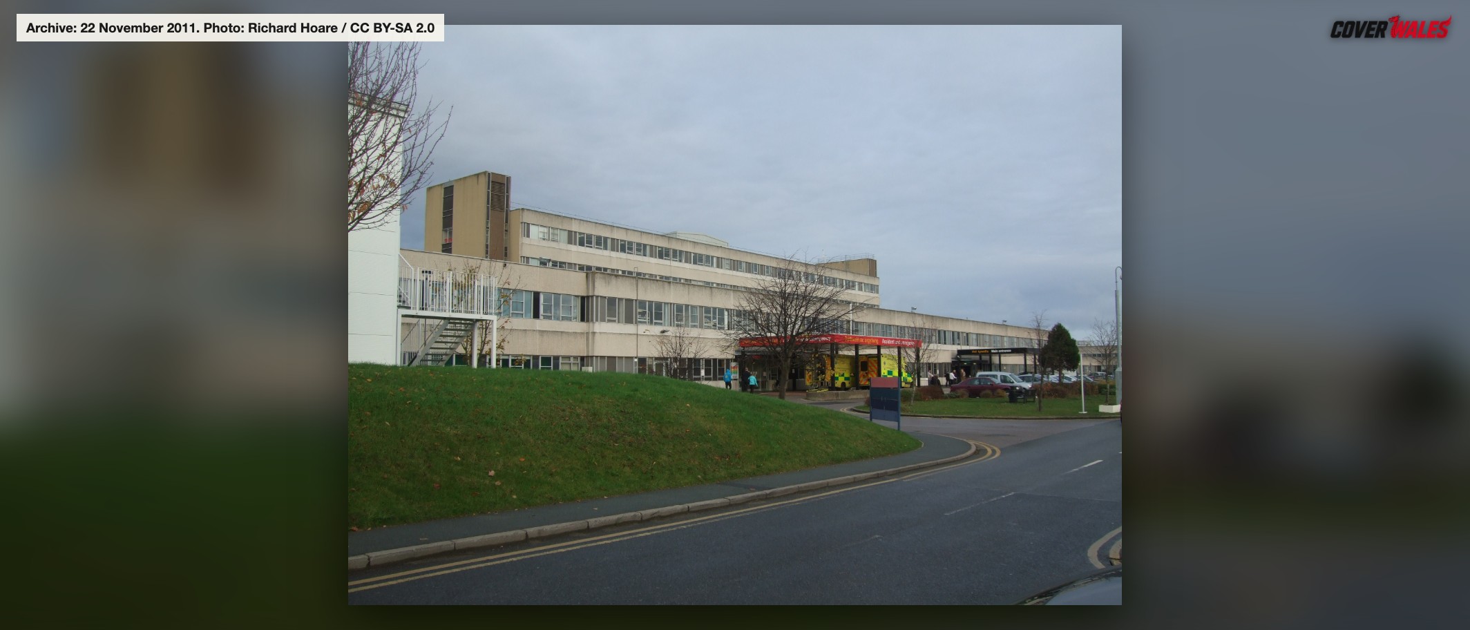 Archive photograph of Ysbyty Glan Clwyd hospital and its emergency entrance on 22 November 2011. Photo: Richard Hoare, CC BY-SA 2.0, via Geograph and Wikimedia Commons.