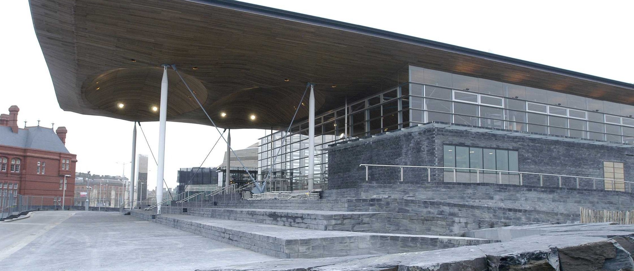 Senedd, Cardiff Bay Bae Caerdydd (4383898927). Photo: Senedd Cymru / Welsh Parliament from Wales, CC BY 2.0, via Wikimedia Commons