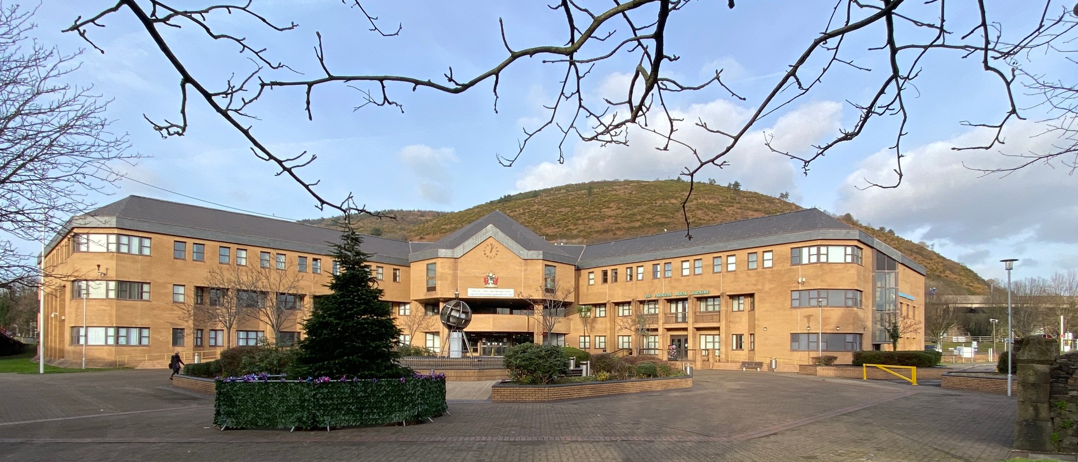 Civic Centre, Port Talbot. Photo: Alan Hughes, CC BY-SA 2.0. Archive photograph.