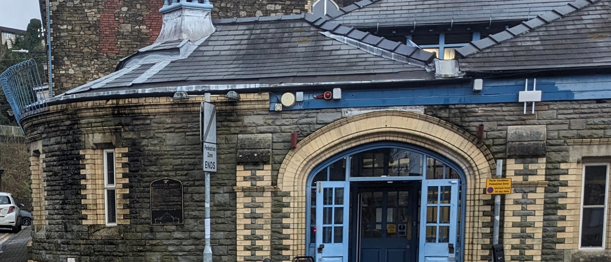 An entrance to Pontypool Market, 5 April 2024. Archive photograph: Jaggery, CC BY-SA 2.0, via Geograph and Wikimedia Commons.