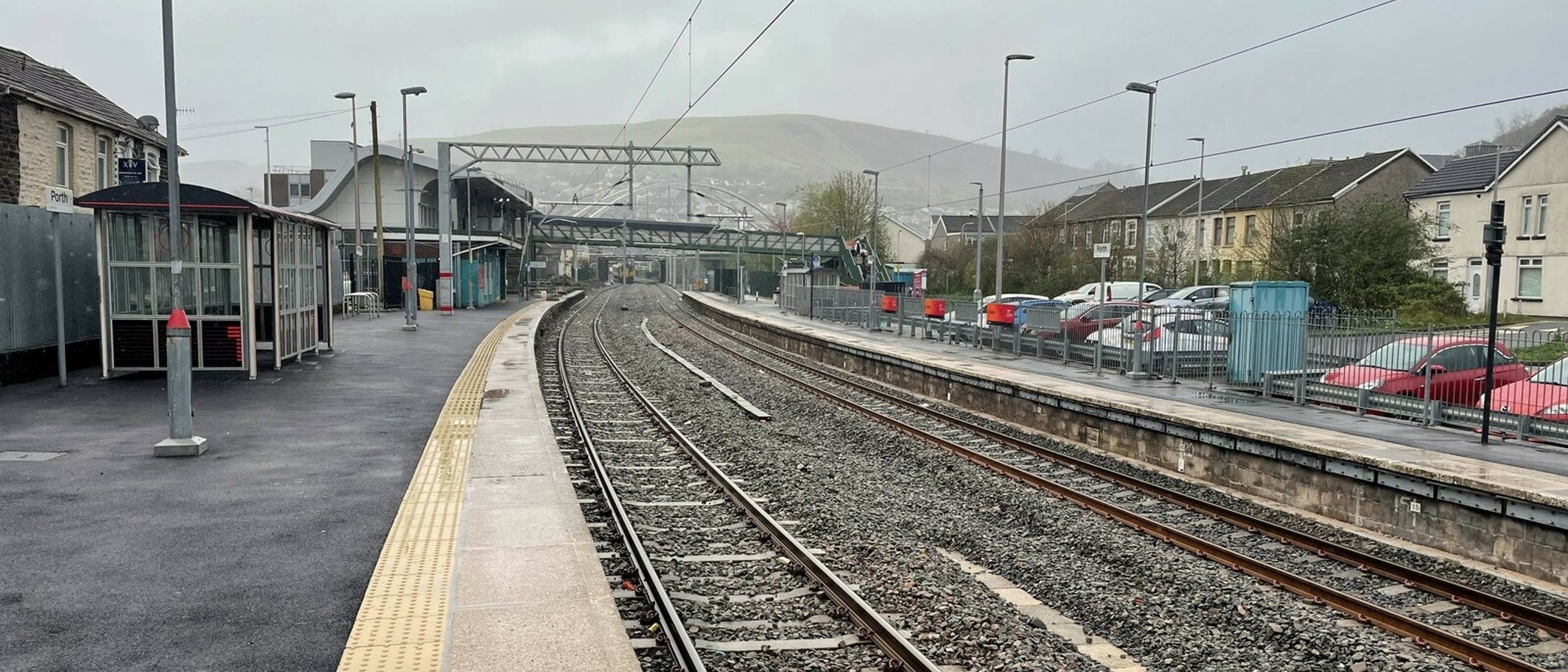 Porth railway station, 11 April 2024. Archive station photograph, not the new phase-three construction site. Nigel Thompson / Geograph and Wikimedia Commons, CC BY-SA 2.0; cropped.