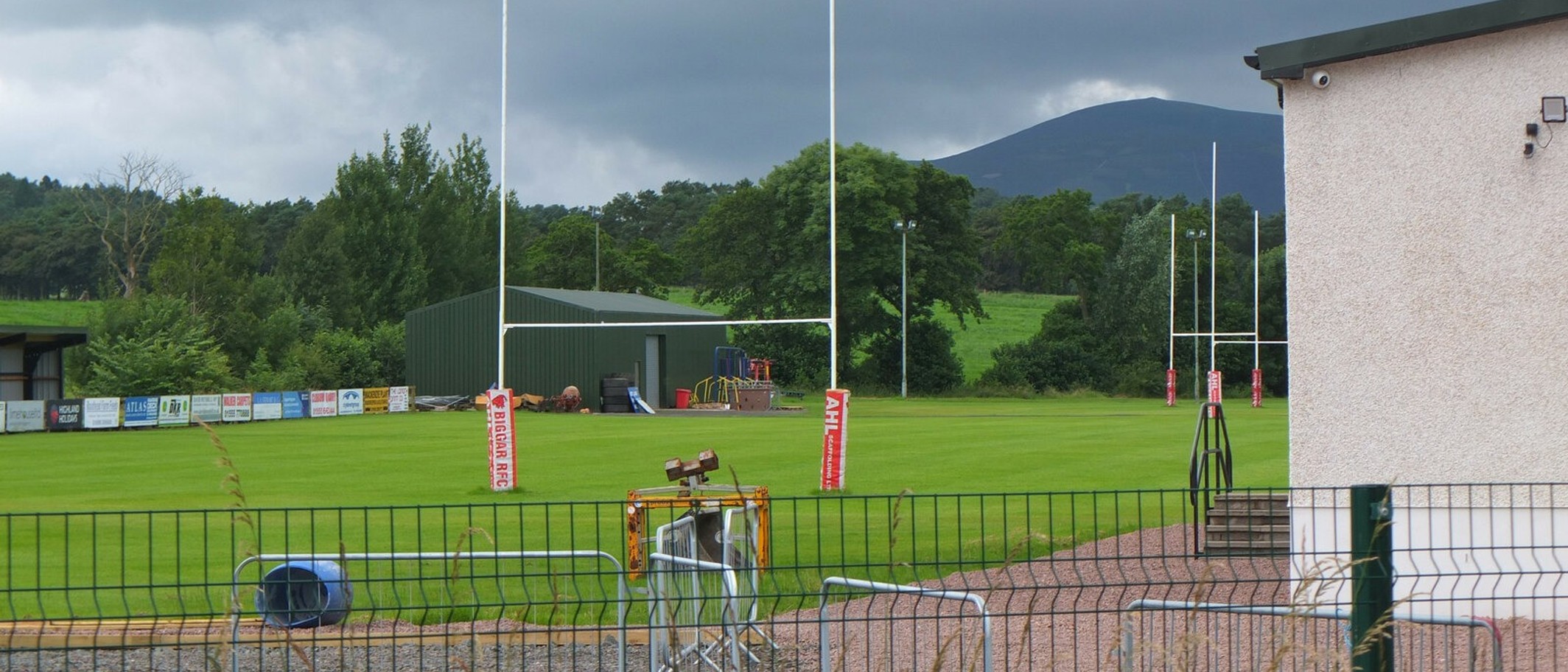 Archive: Biggar rugby field, 21 July 2024. Jim Barton / Geograph and Wikimedia Commons, CC BY-SA 2.0. Not the Wales squad or the current matchday conditions.